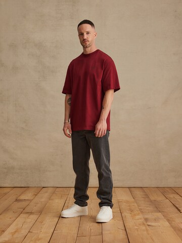 DAN FOX APPAREL Shirt 'Mirac' in Rood: voorkant