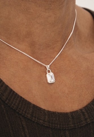 Commen Lines Necklace in Silver