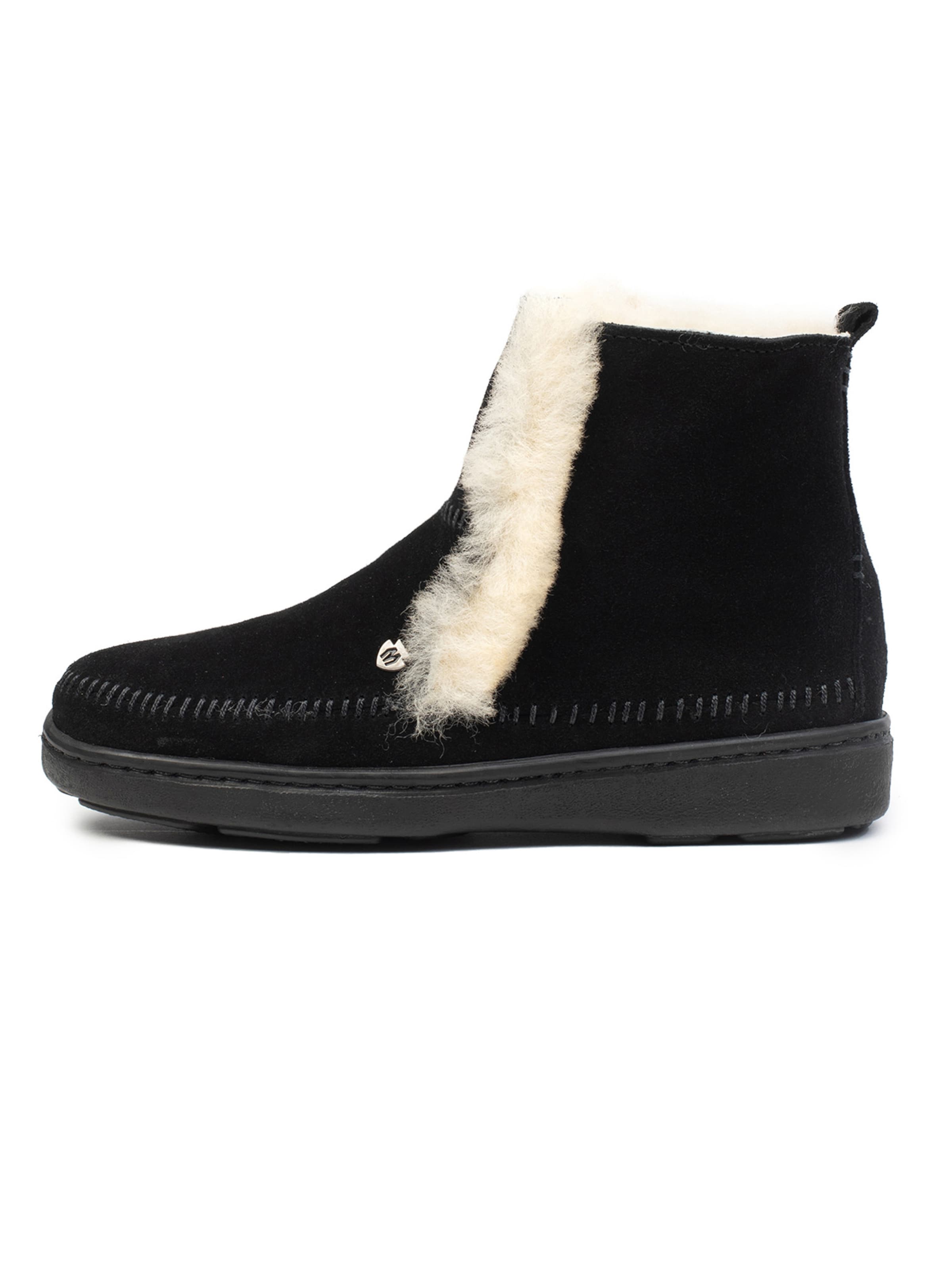 Minnetonka Sněhule 'Jade' – černá: přední strana