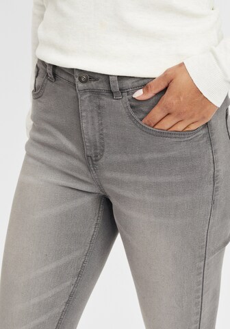 Oxmo Skinny Jeans 'Lenna' in Grey