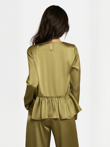 Liberte Essentiel - Top ' FIE ' en verde: atrás