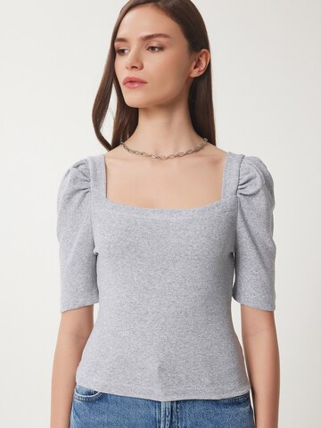 Happiness İstanbul Majica | siva barva