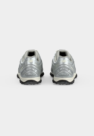 new balance Sneakersy niskie '204' w kolorze srebrny