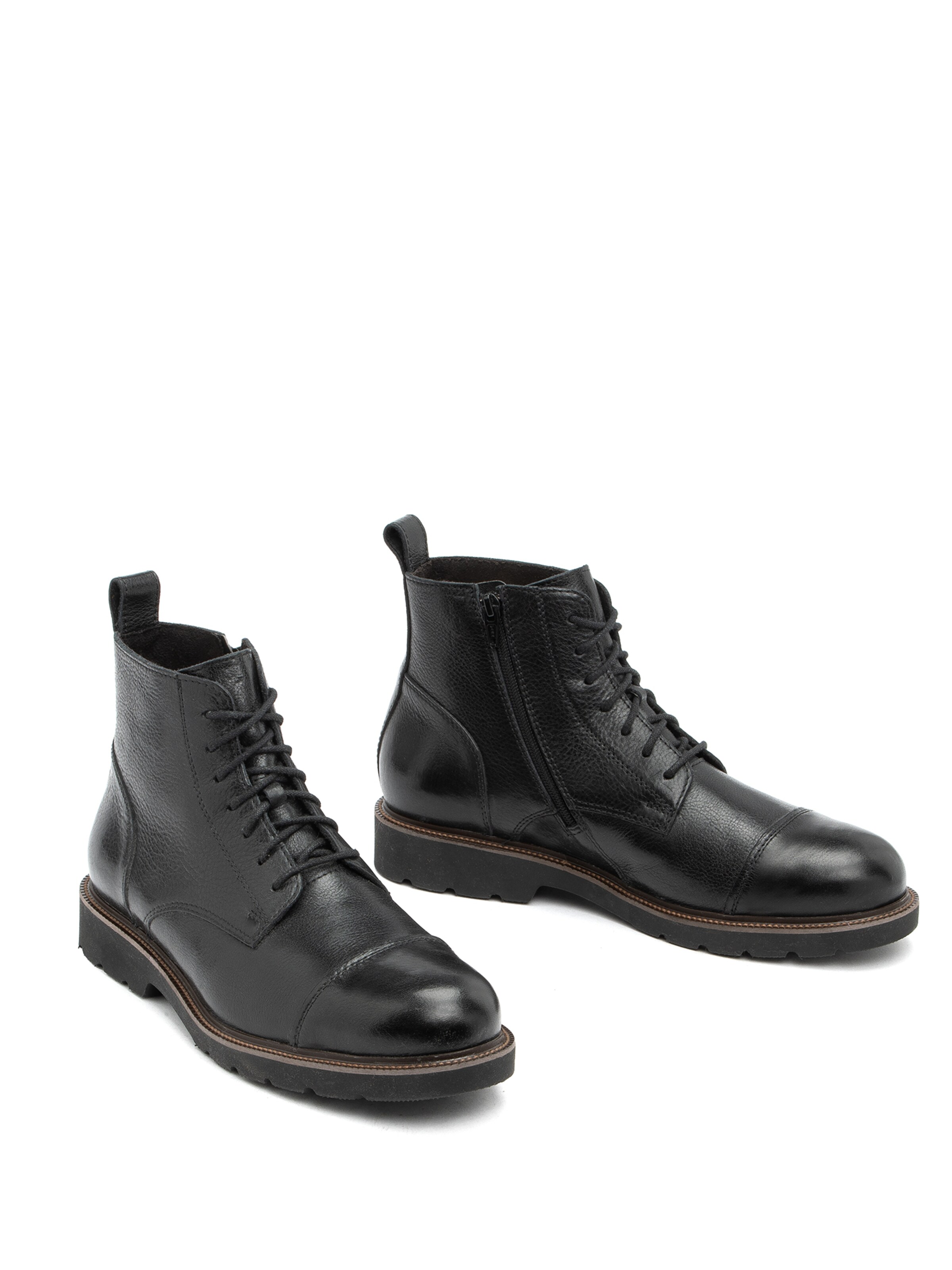 RYŁKO Paeltega saabas, värv must