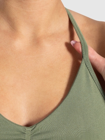 Smilodox Sporttop ' Esta ' in Groen