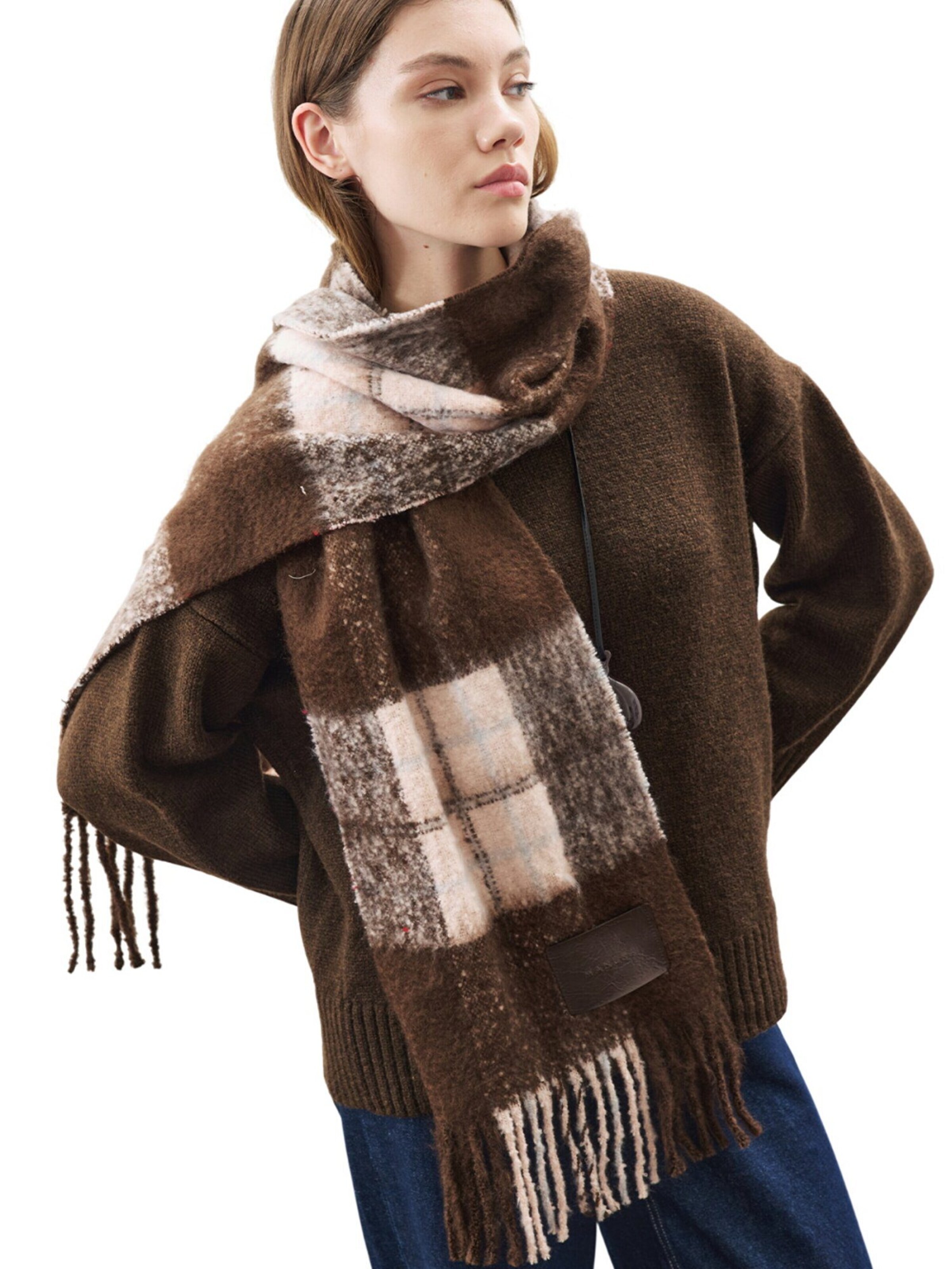MANUKA Scarf in Brown: front