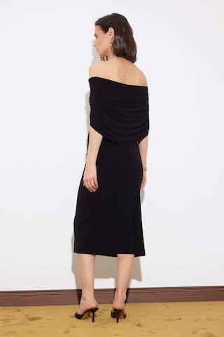 Trendyol Dress in Black