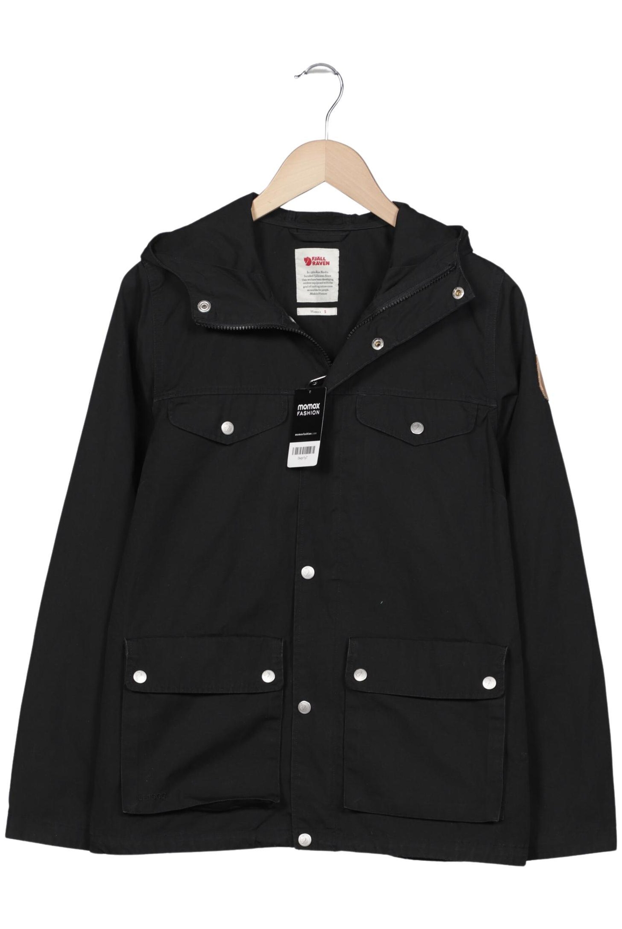 Fjällräven Jacket & Coat in S in Black: front