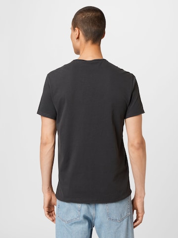 AMPLIFIED T-shirt 'IRON MAIDEN TROOPER' i grå