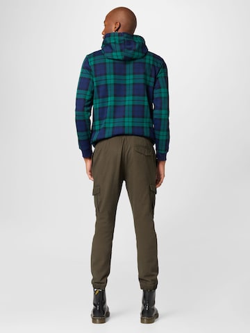 BRAVE SOUL Tapered Cargo Pants in Green