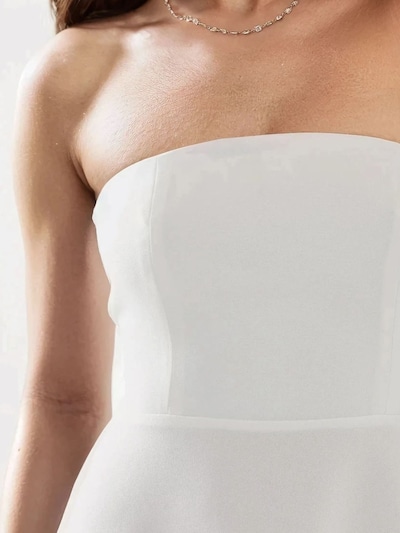 Hiccup Robe de soirée en blanc, Vue avec produit