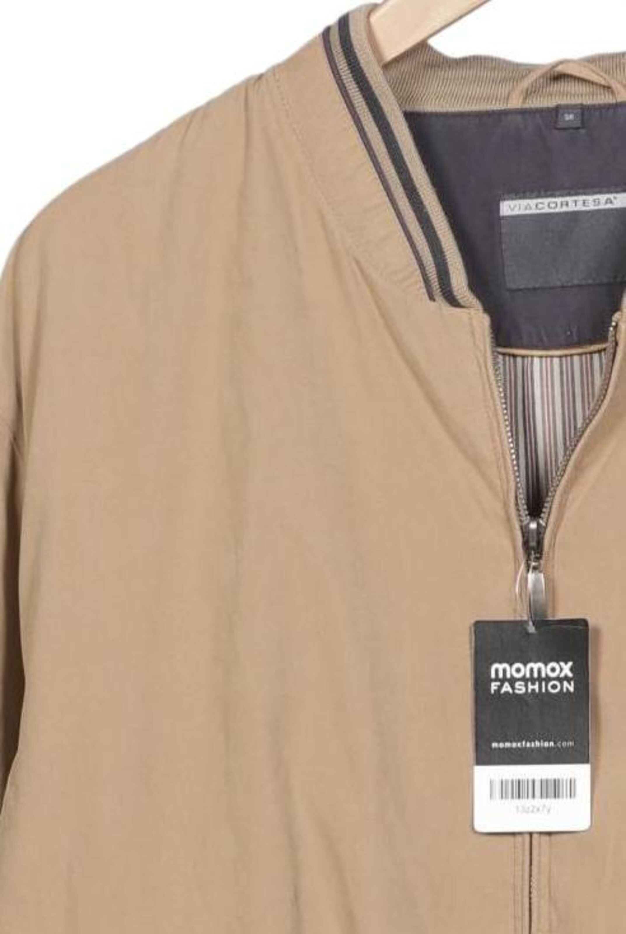 Via Cortesa Jacket & Coat in XXL in Beige