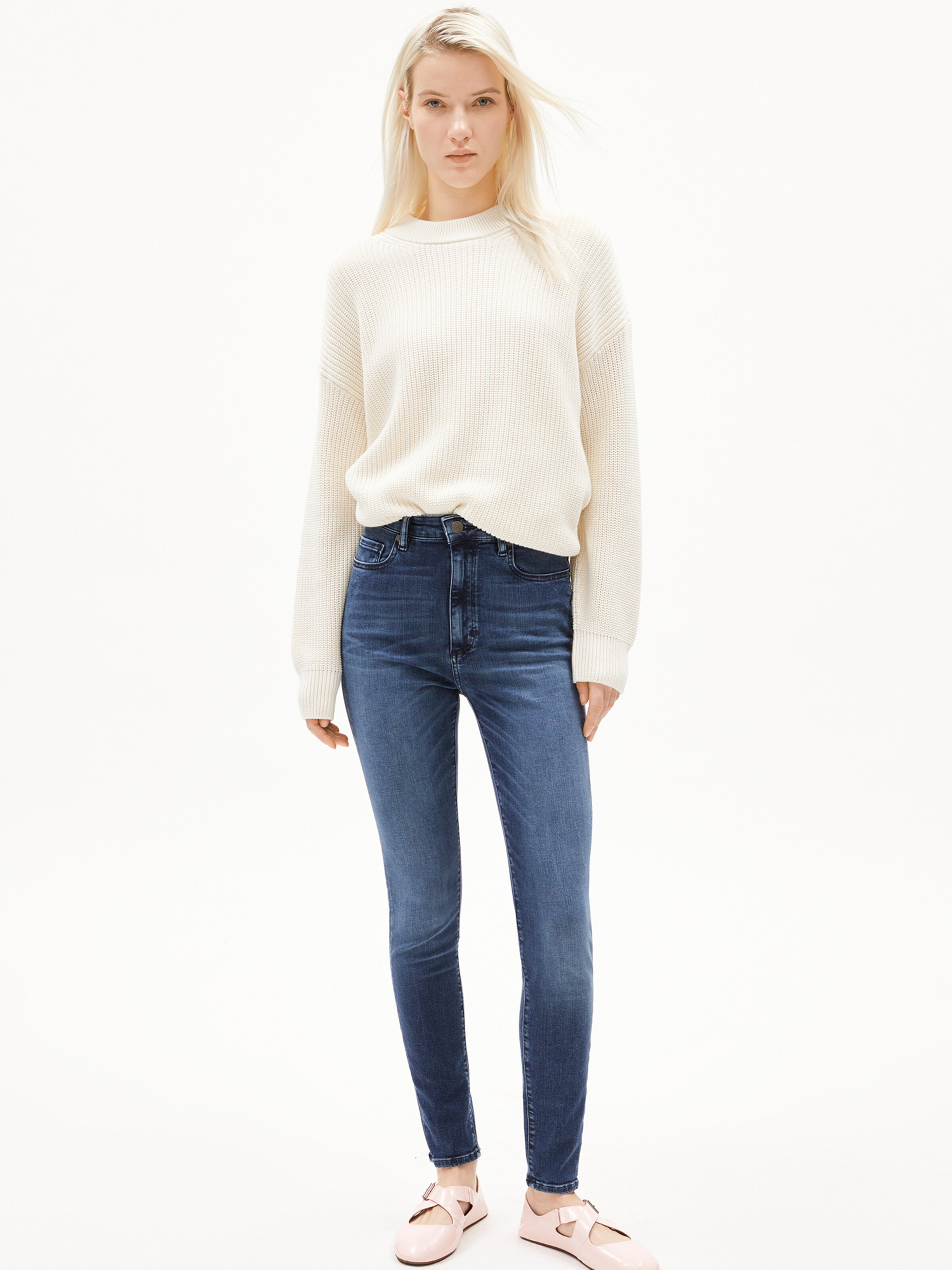 ARMEDANGELS Strickpullover ' HAAYLE ' in Beige: Vorderseite