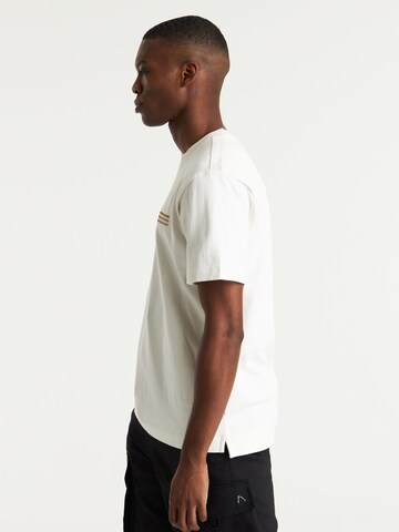 CHASIN' Shirt 'Xpose' in White