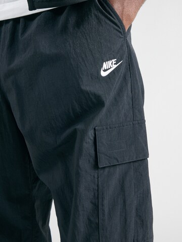 Nike Sportswear Tapered Παντελόνι cargo 'CLUB' σε μαύρο