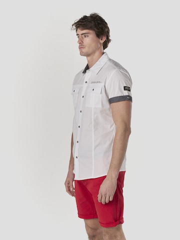 Regular fit Camicia di KOROSHI in bianco