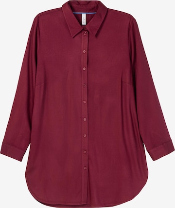 SHEEGO Blouse in Red: front