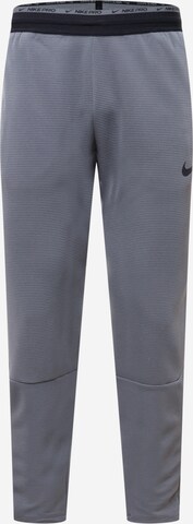 Regular Pantaloni sport de la NIKE pe gri: față