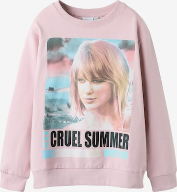 NAME IT Collegepaita 'NKFFEMMA CELEBRITY ICONS' värissä vaaleanpunainen: etupuoli