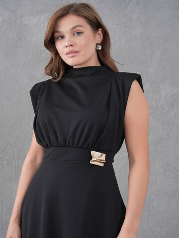 WOMAN VISION Kleid in Schwarz