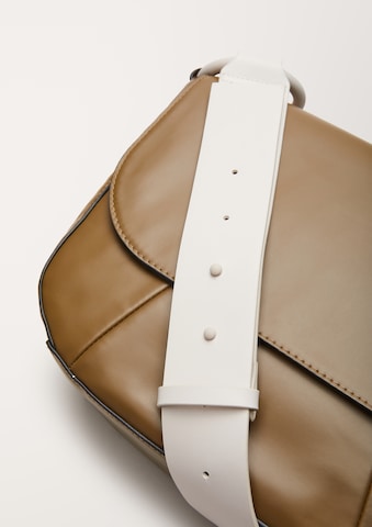 s.Oliver Crossbody Bag in Brown