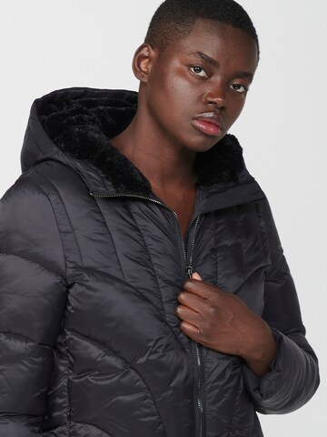 KOROSHI Between-season jacket in Black