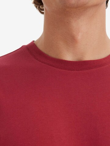 T-Shirt 'Essentials' WESTMARK LONDON en rouge