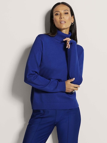 MADELEINE Trui in Blauw: voorkant