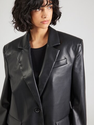 Blazer 'Emmie' di STAND STUDIO in nero