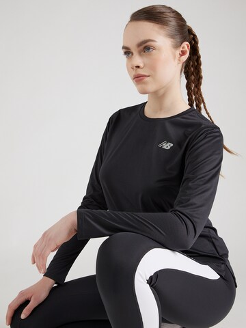 new balance Functioneel shirt 'Essentials' in Zwart