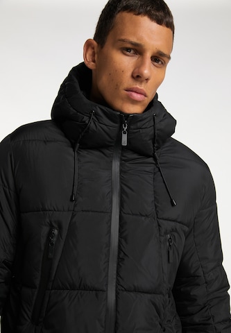 TUFFSKULL Winterjacke in Schwarz