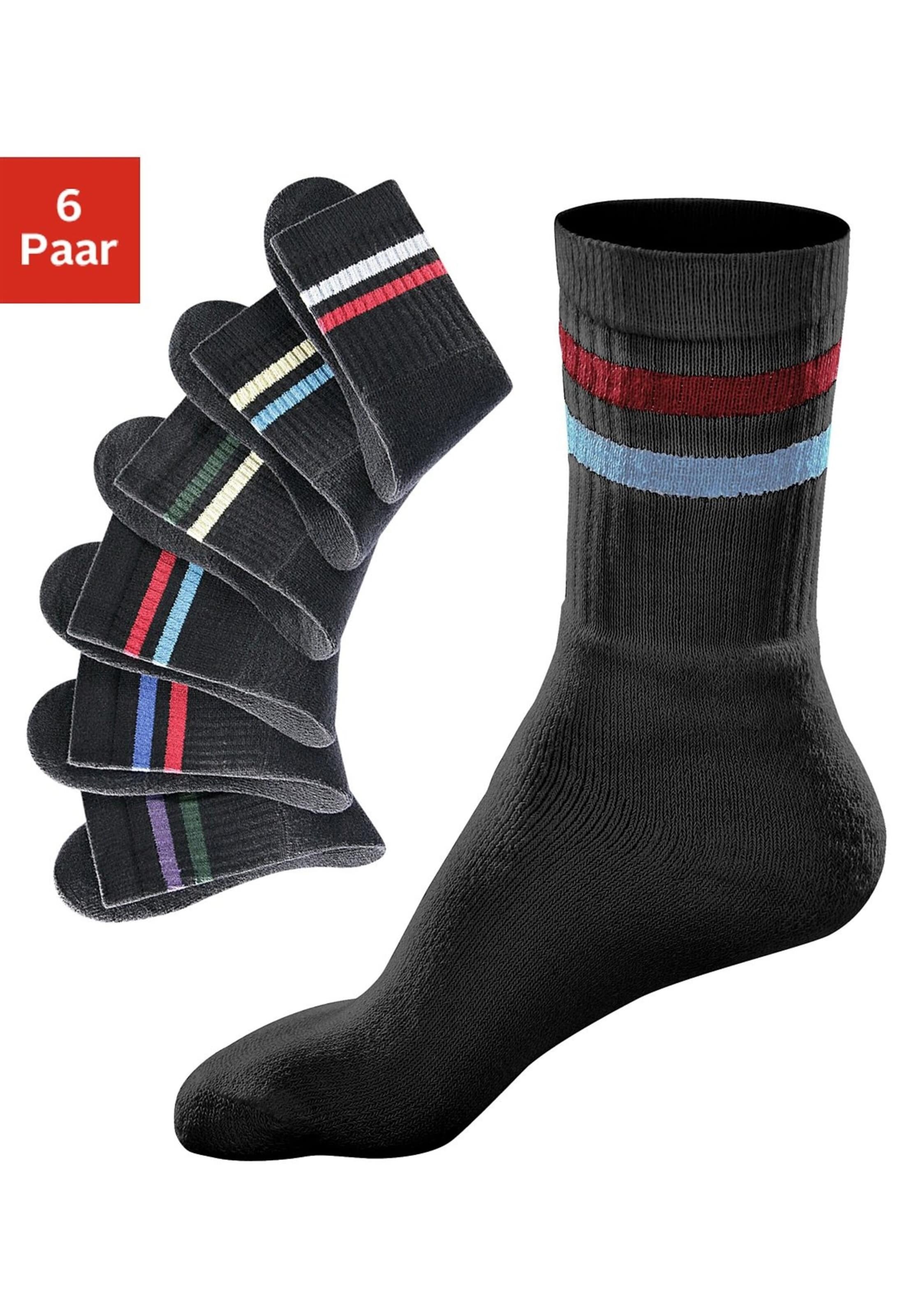 GO IN Sports socks in Black: front