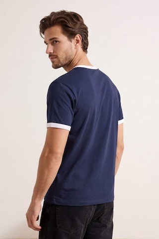 T-Shirt Trendyol en bleu