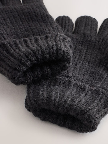 Set Next en noir