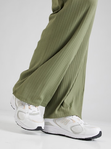 VILA Wide leg Παντελόνι 'OFELIA' σε πράσινο