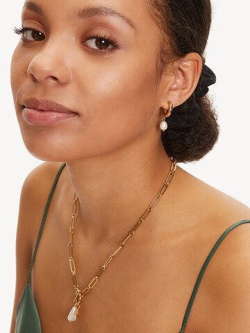 TAMARIS Earrings in Gold