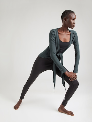 CURARE Yogawear Спортна плетена жилетка в зелено