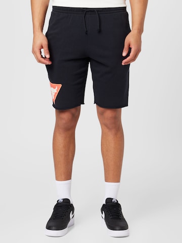 Regular Pantaloni sport de la UNDER ARMOUR pe negru: față