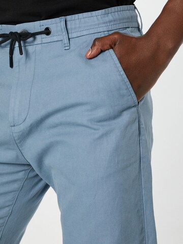 ESPRIT Loosefit Chino kalhoty – modrá