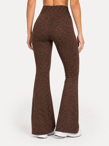 Coupe slim Leggings ' Lithara ' Smilodox en marron
