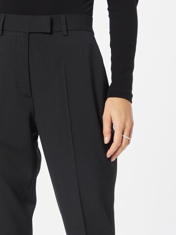Calvin Klein Tapered Ráncos nadrág - fekete