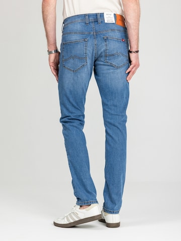 Tapered Jeans 'Mustang Style Oregon Tapered Denim Blue 1018014 5000 682' di MUSTANG in blu
