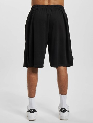 DEF Loosefit Shorts in Schwarz