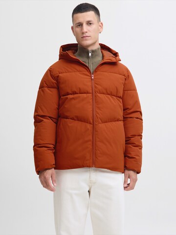 Giacca invernale 'JJGLOBAL' di JACK & JONES in rosso: frontale