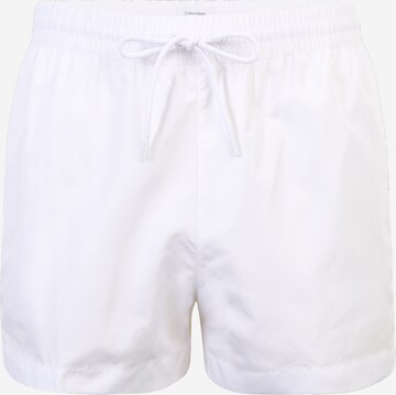 Calvin Klein Swimwear - Bermudas en blanco: frente