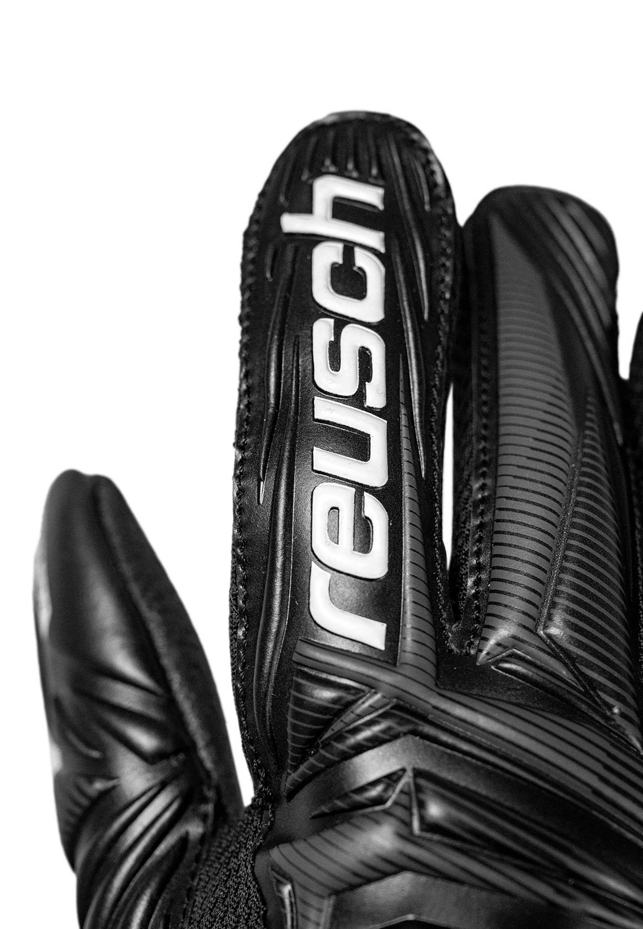 REUSCH Torwarthandschuhe 'Attrakt Resist Junior' in Schwarz
