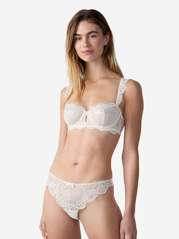 String 'Success' ETAM en beige