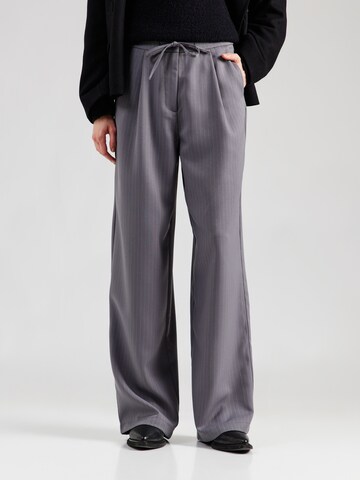 PIECES Wide leg Broek 'PCFalka' in Grijs: voorkant