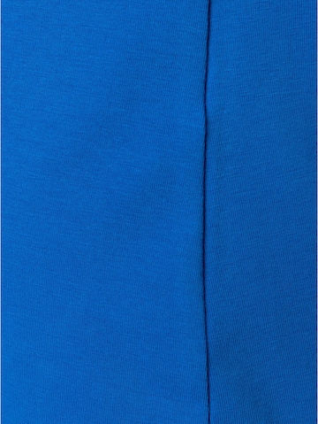 MORE & MORE T-Shirt in Blau