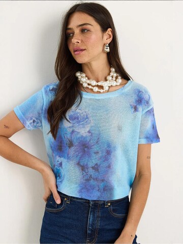 Maglietta di Bianco Lucci in blu